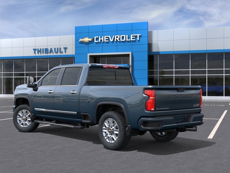 CHEVROLET Silverado 2500HD High Country cabine multiplace 4RM 159 po 2026 BLEU RIVERAIN METALLISE