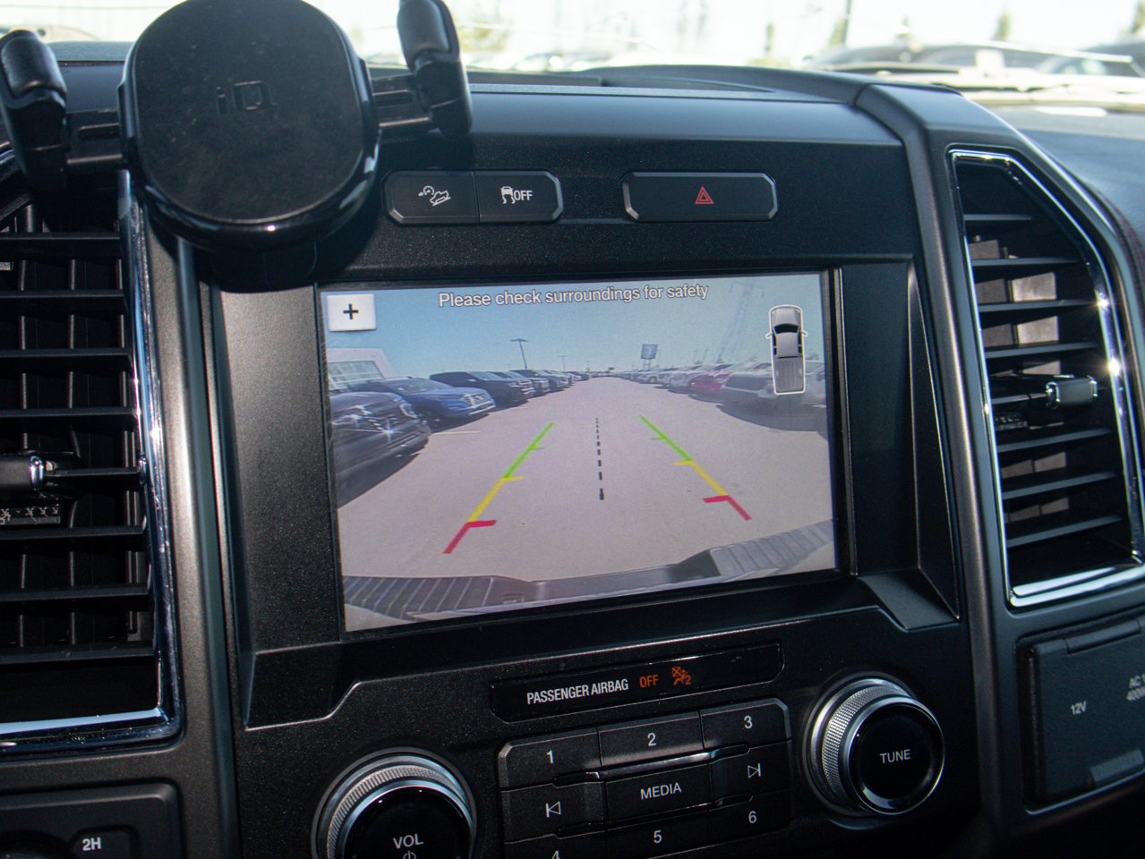2016 Ford F-150 4WD SuperCrew 145 Lariat Black Sherwood Park - photo #28