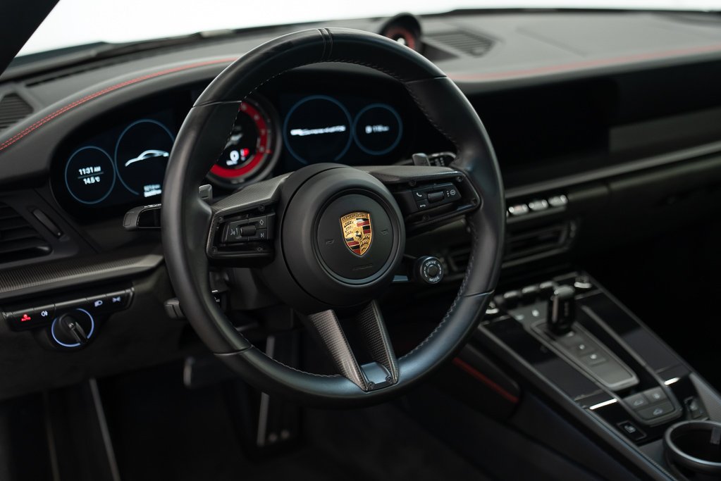 2022 Porsche 911 Carrera 4 GTS Coupe Silver Kirkland - photo #15