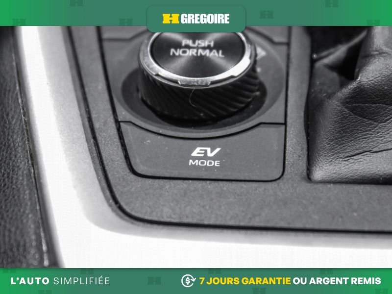 2023 Toyota Rav 4 Black Blainville - photo #26