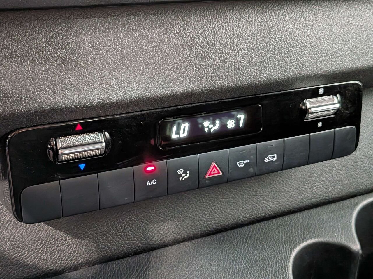 2020 Mercedes-Benz Sprinter Van 2500 High Roof V6 144" White Mirabel - photo #19
