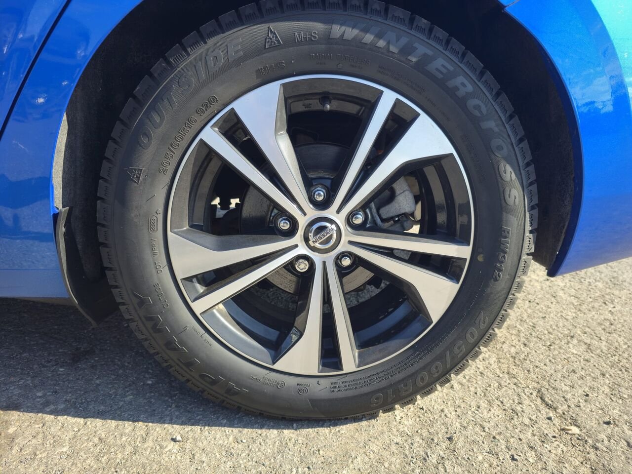 2020 Nissan Sentra Blue  - photo #14