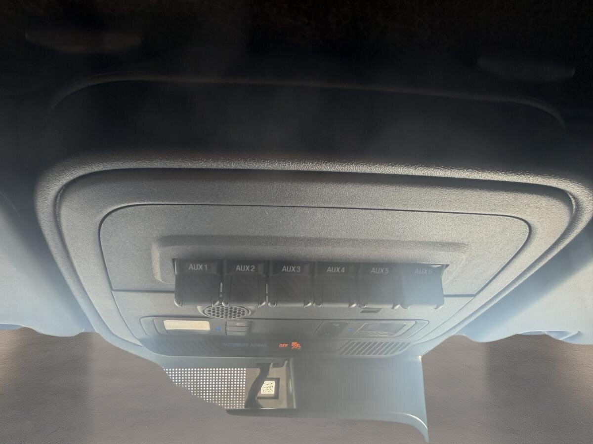 2022 Ford Bronco Grey  - photo #19