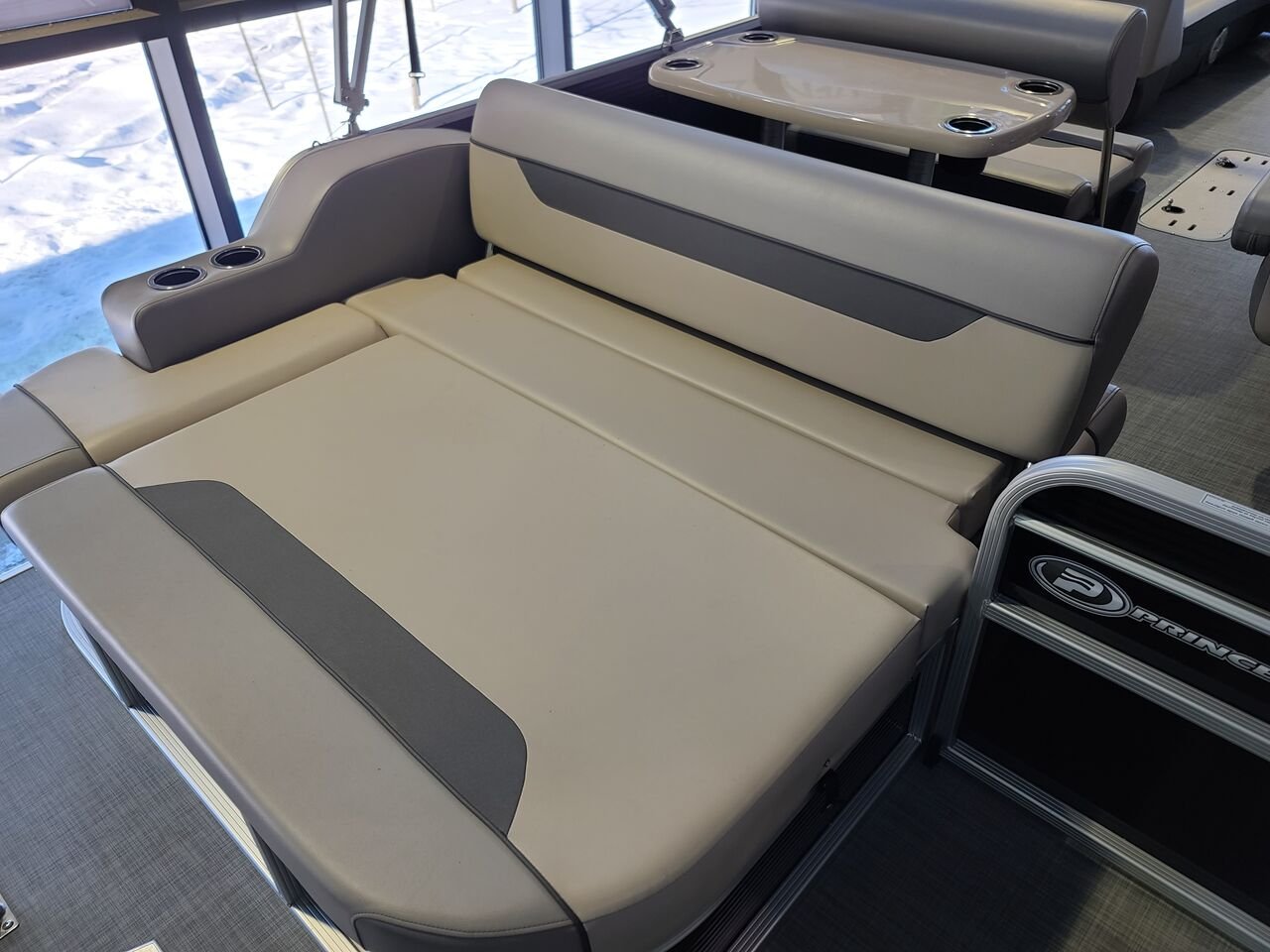 2021 Princecraft Vectra 25rl Black  - photo #10