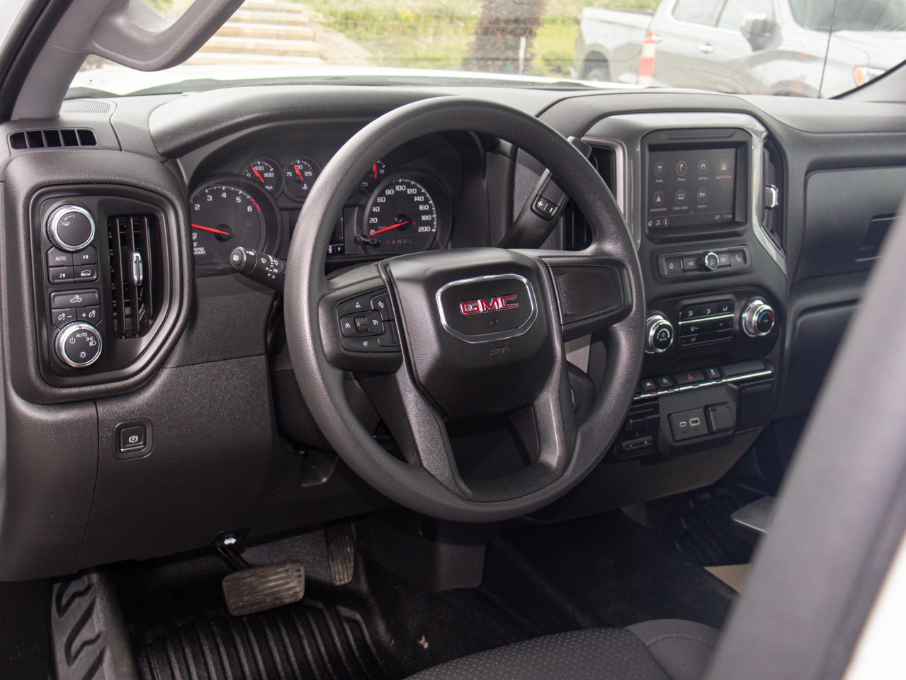 2023 GMC Sierra 1500 4WD Crew Cab 147 Pro White Sherwood Park - photo #21