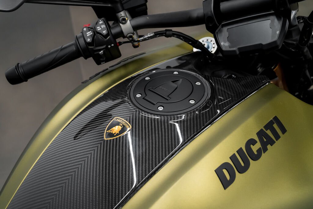 2021 Ducati Diavel 1260S Saint-Eustache - photo #7