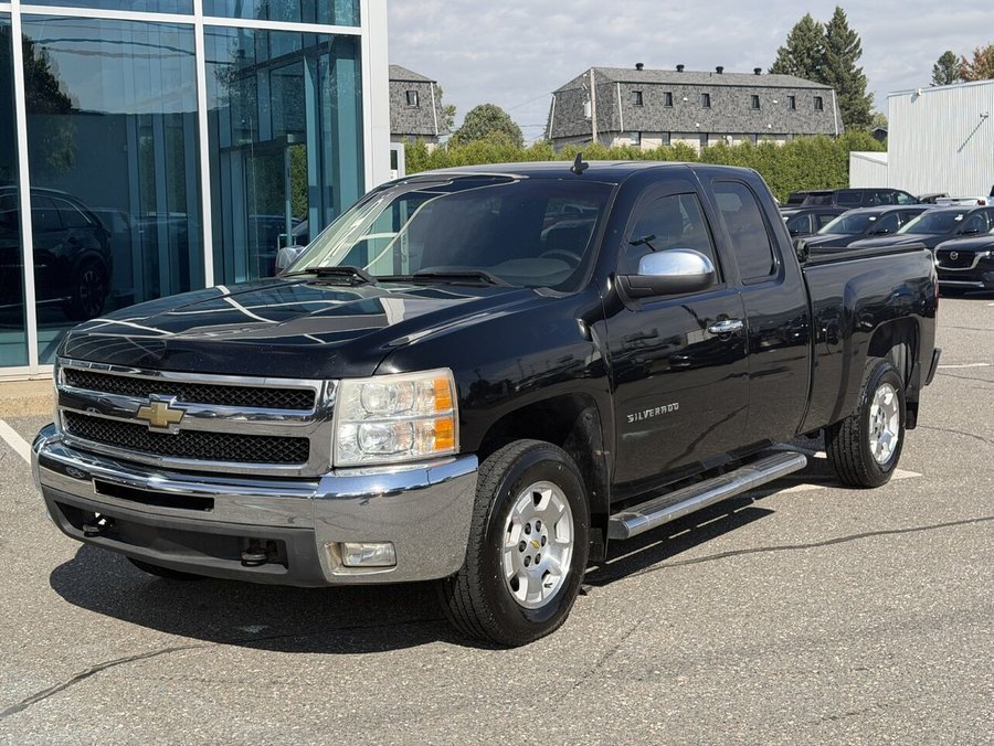 2013 Chevrolet Silverado 1500 4 RM, Cabine allongée, 143,5 po, LT Black