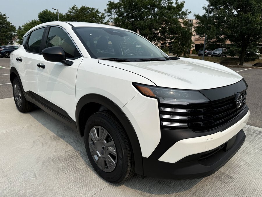 2025 Nissan Kicks 2025 Aspen White TriCoat