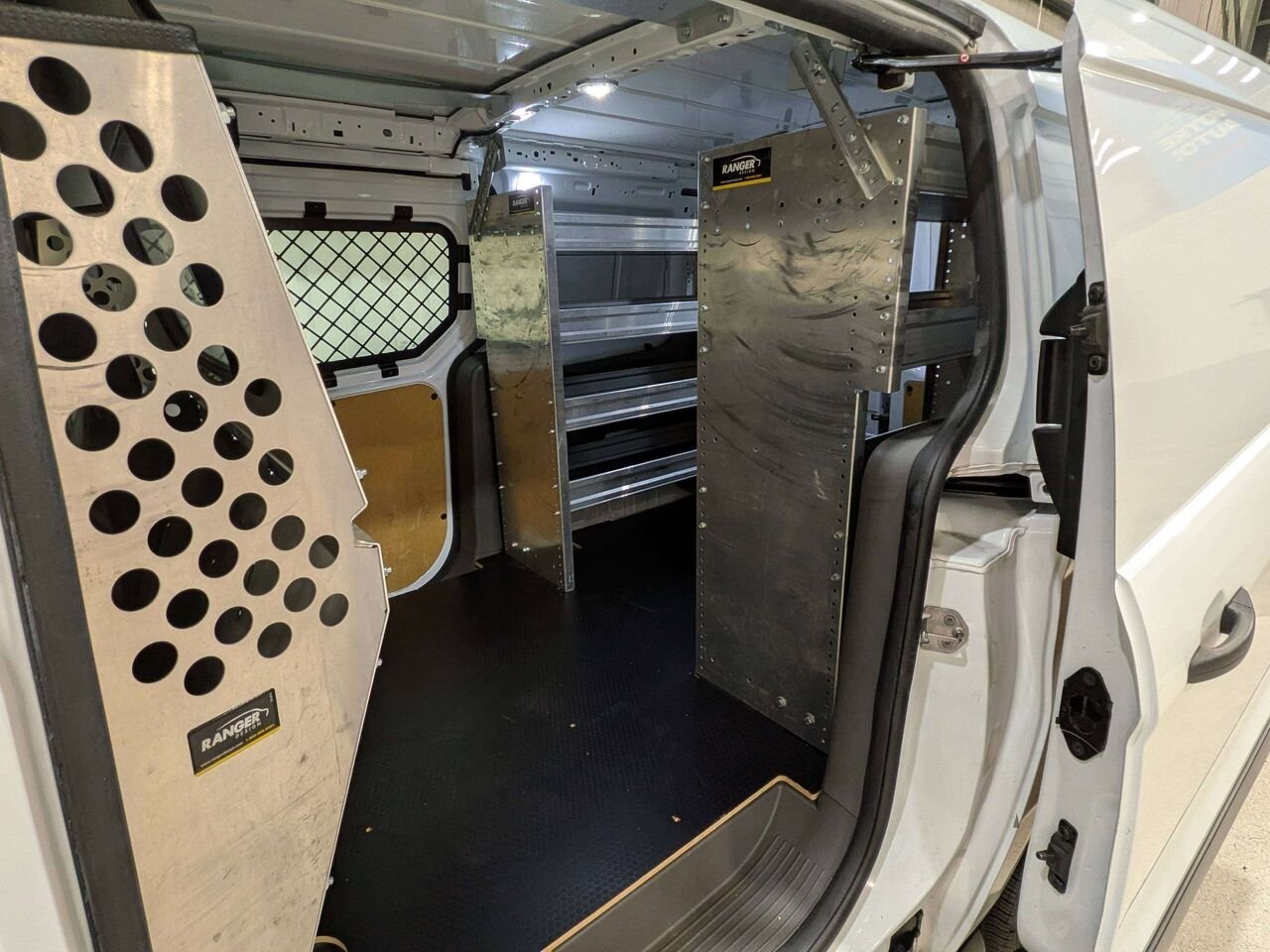 2020 Ford Transit Connect Van XLT w/Dual Sliding Doors White Val-David - photo #8