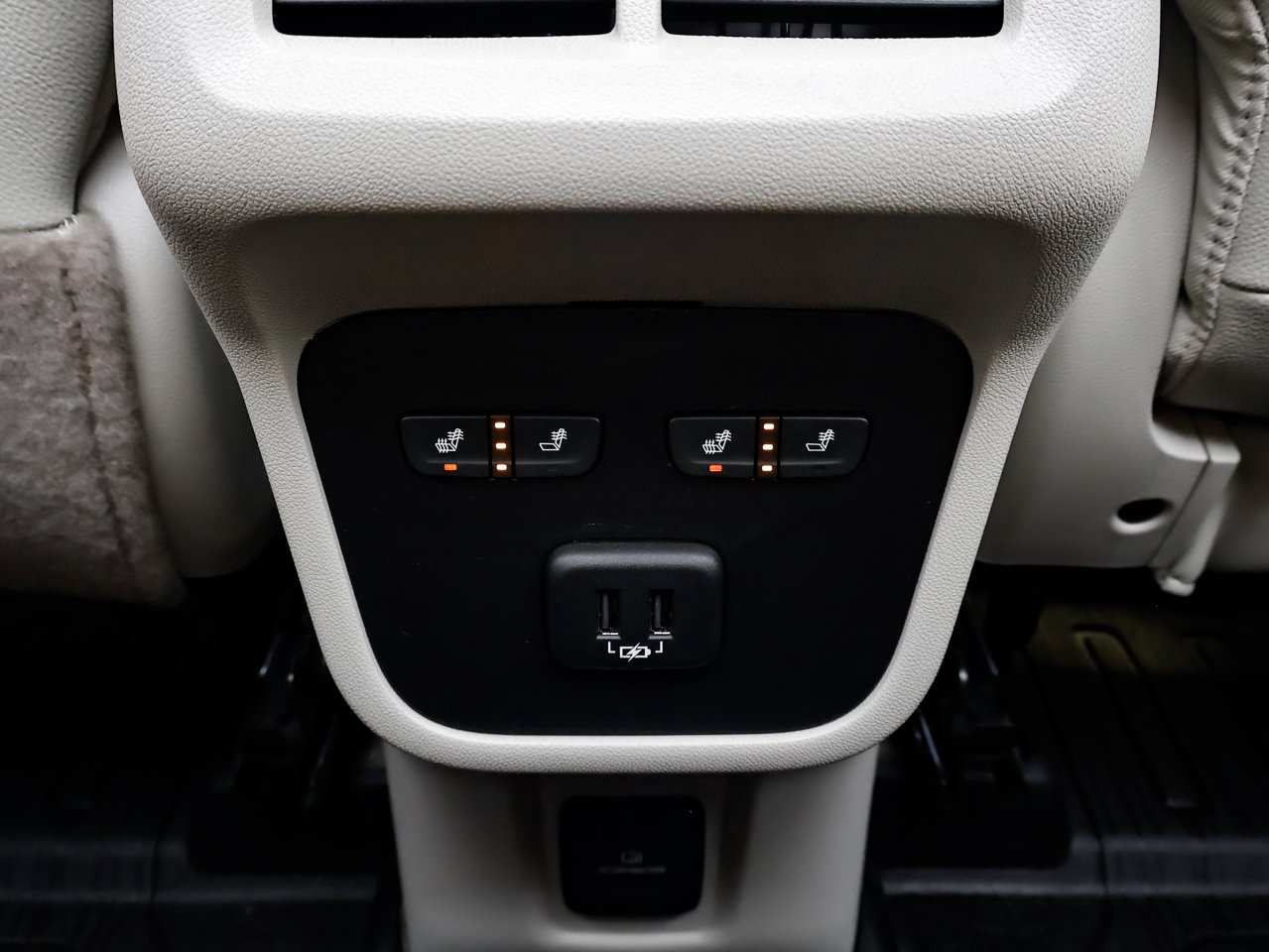 2019 GMC Terrain AWD 4dr Denali Grey Sherwood Park - photo #30