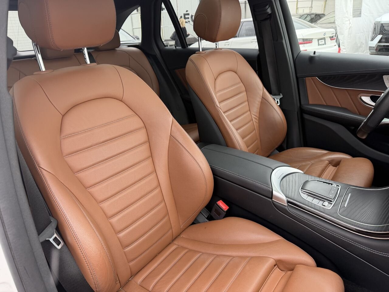2020 Mercedes-Benz GLC GLC 43 AMG 4MATIC White Laval - photo #12