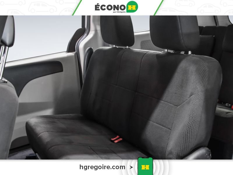 2015 Dodge GR Caravan White Blainville - photo #15