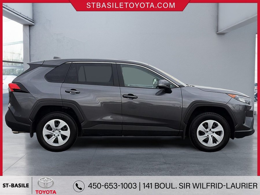 TOYOTA RAV4 LE AWD 2025 Gris
