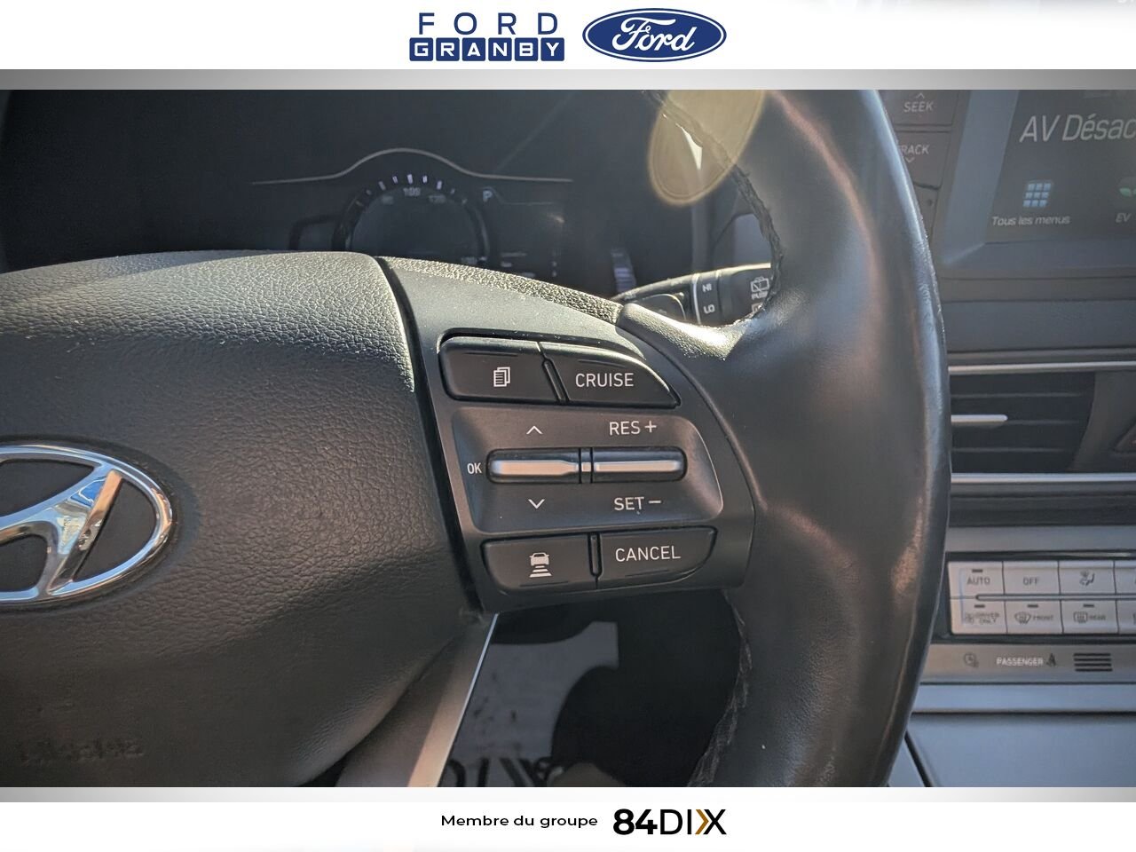 2021 Hyundai Kona Electric White Granby - photo #13