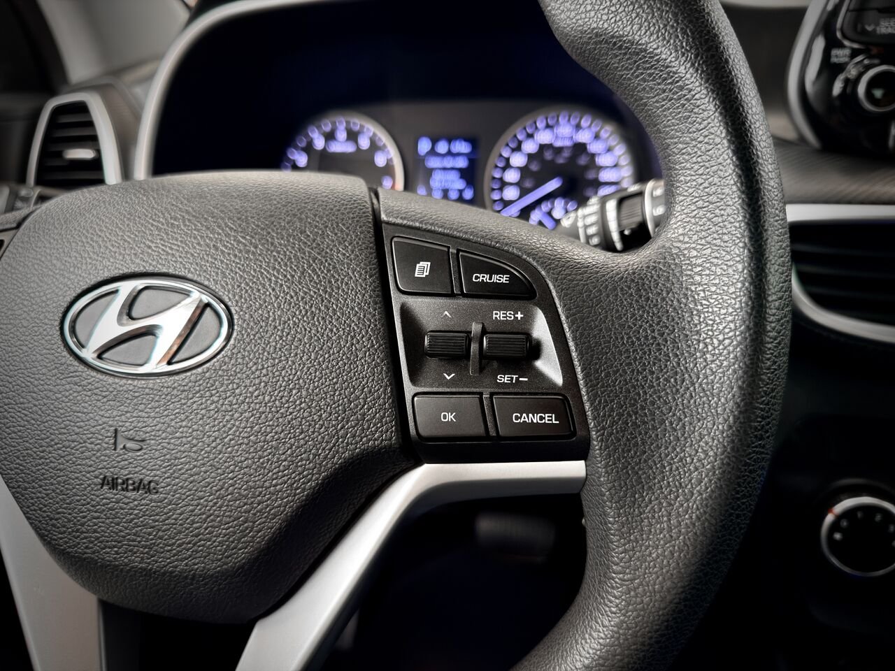 2020 Hyundai Tucson Black Notre-Dame-des-Prairies - photo #22