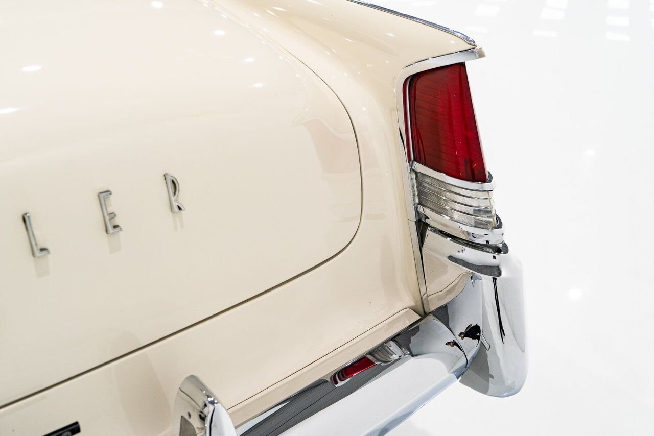 Chrysler New Yorker PRICE IN USD Fantastic driver with extensive documentation | PRICE IN USD 1956 Beige Montréal - photo #41