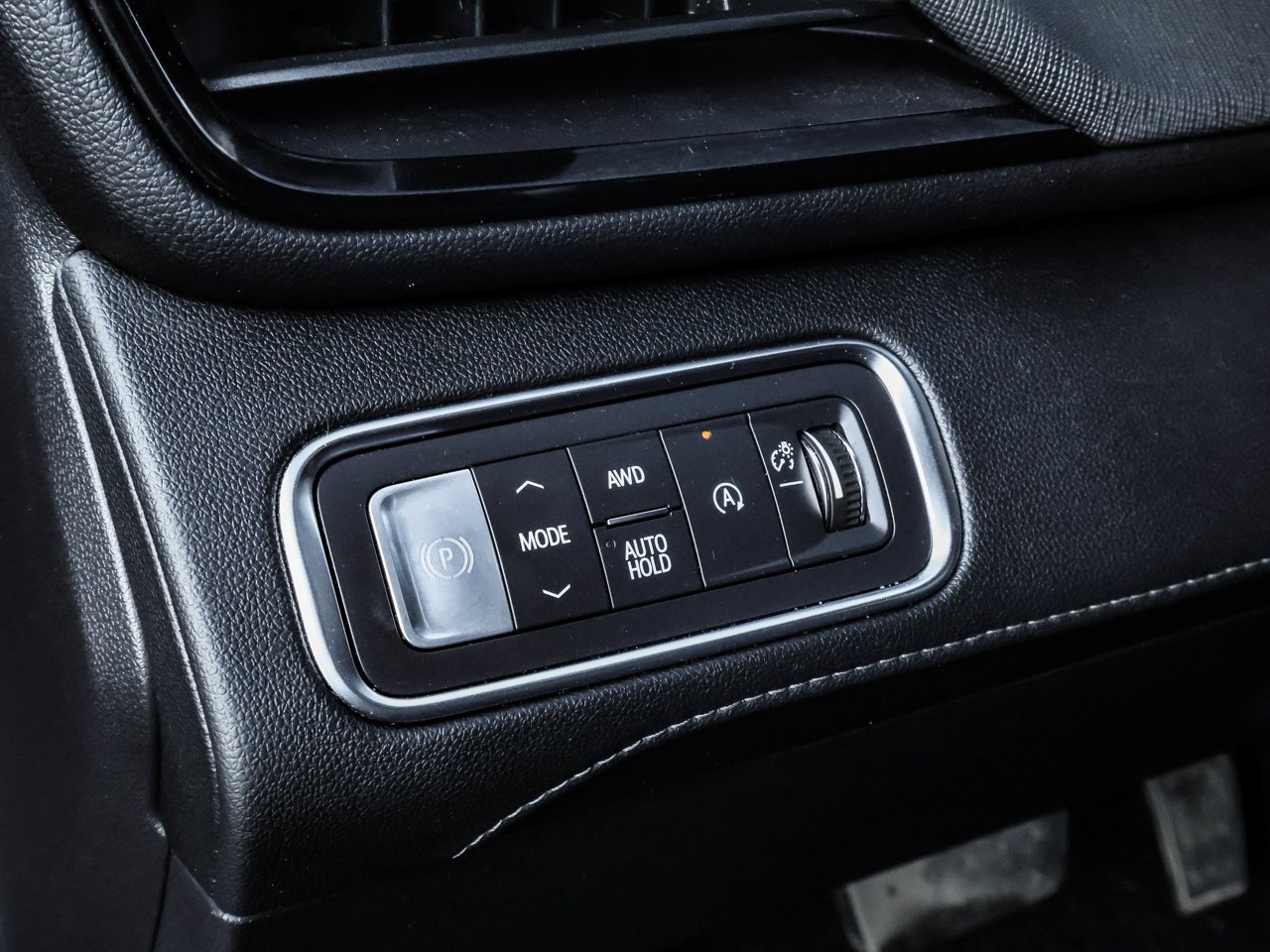 2025 Buick Enclave AWD 4dr Sport Touring Black Sherwood Park - photo #21