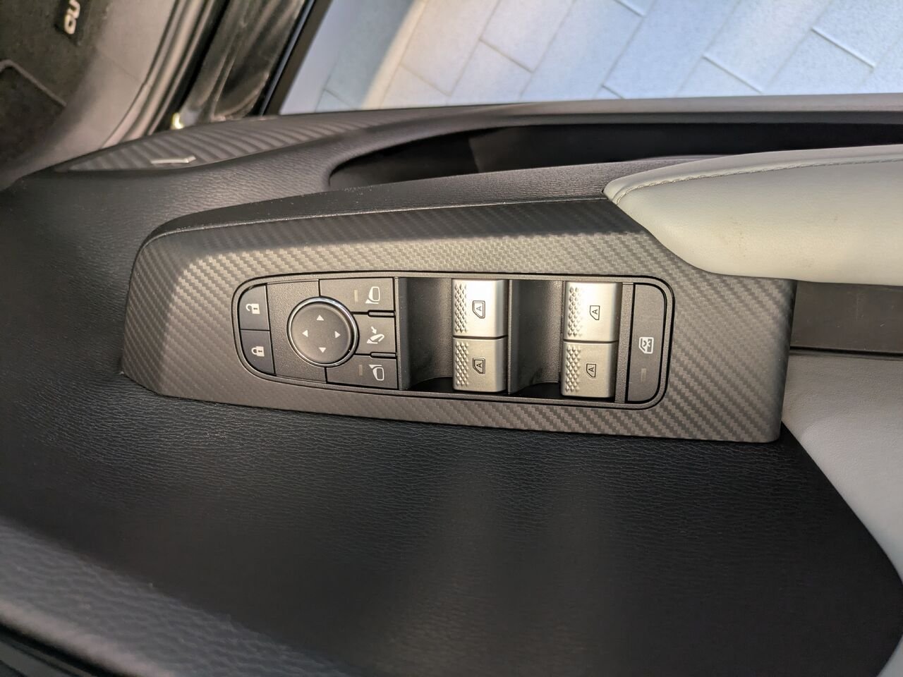 2025 Mitsubishi Outlander Black Gatineau - photo #5