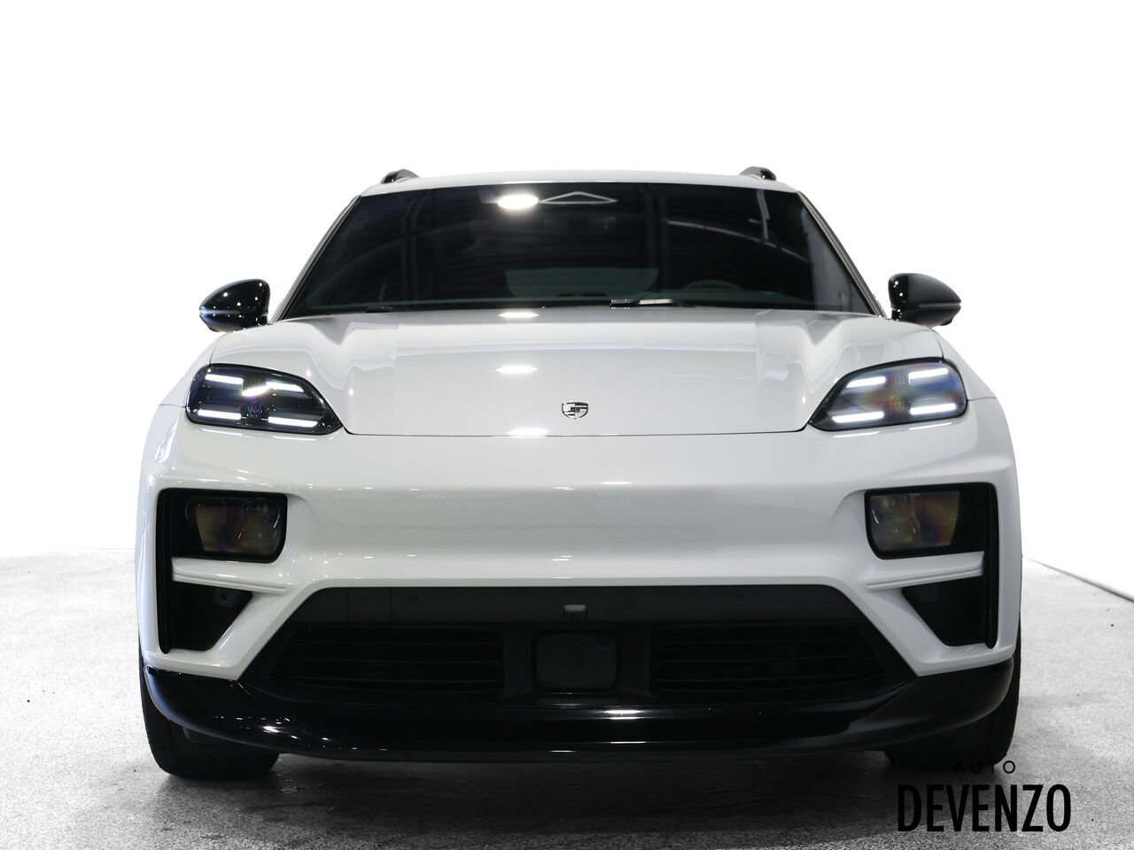 2025 Porsche Macan Grey Saint-Eustache - photo #5
