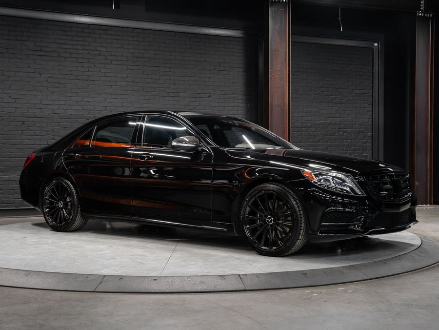 2016 Mercedes-Benz S-Class S 550 | Massaging Seats | Panoramic Sunroof | Winter Tires on Rims Black
