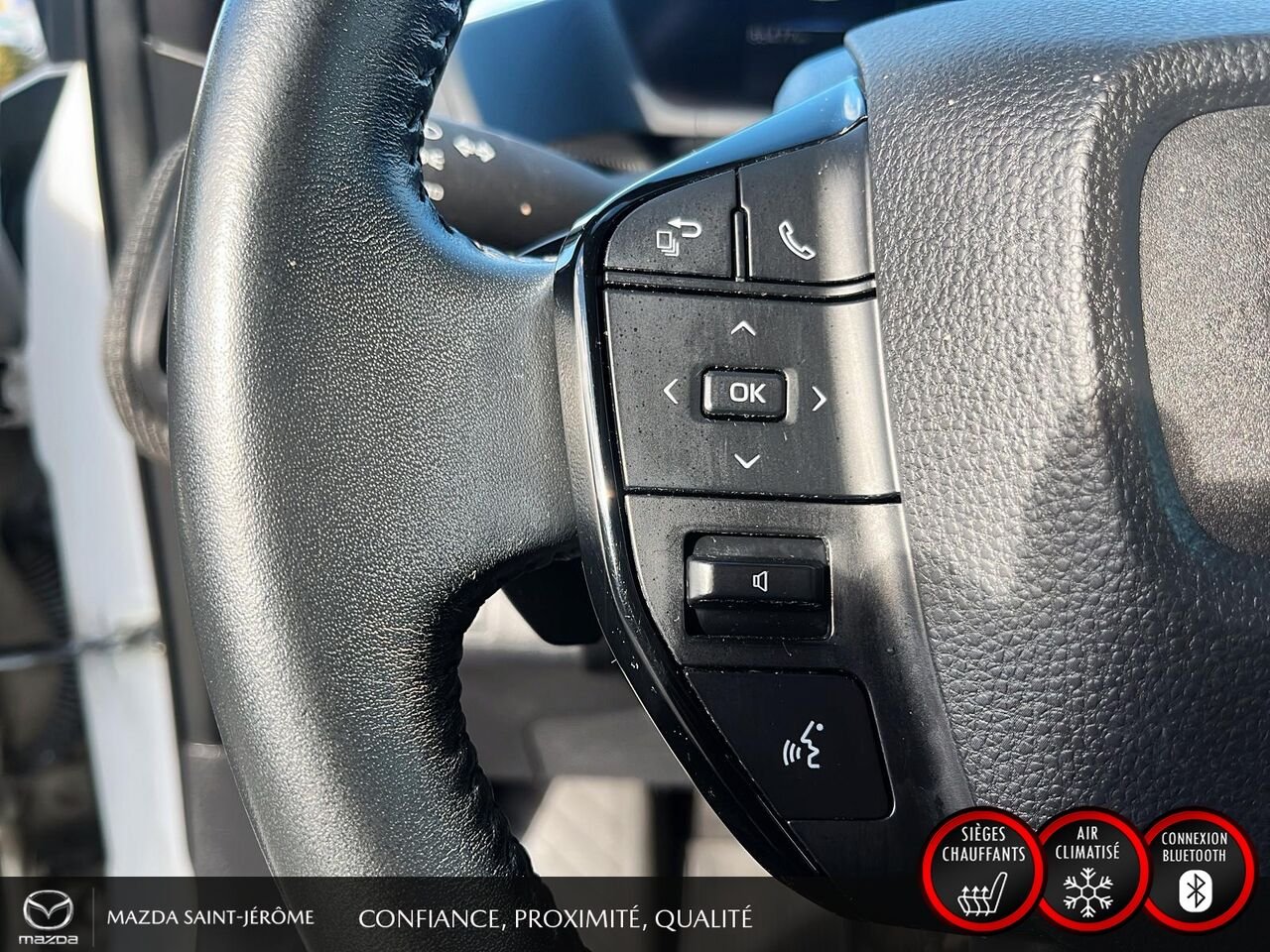 Subaru Solterra AWD | 100 % ÉLECTRIQUE | APPLE CARPLAY | EYESIGHT | DÉMARREUR À DISTANCE 2023 Blanc Saint-Jérôme - photo #14