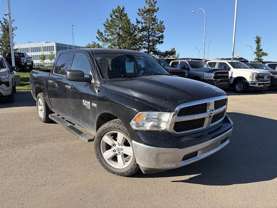 2022 Ram 1500 Classic 2022 Black