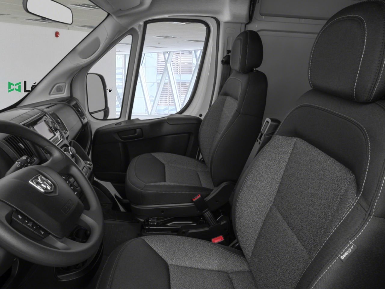 RAM ProMaster fourgonnette utilitaire BASE 2021 Argent brillant métallisé Saint-Jérôme - photo #10
