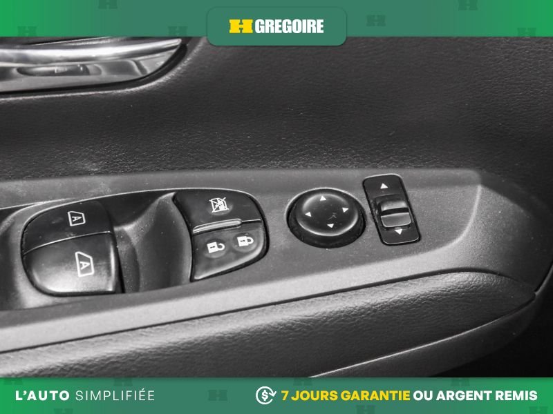 Nissan Kicks 2024 Noir Laval - photo #15
