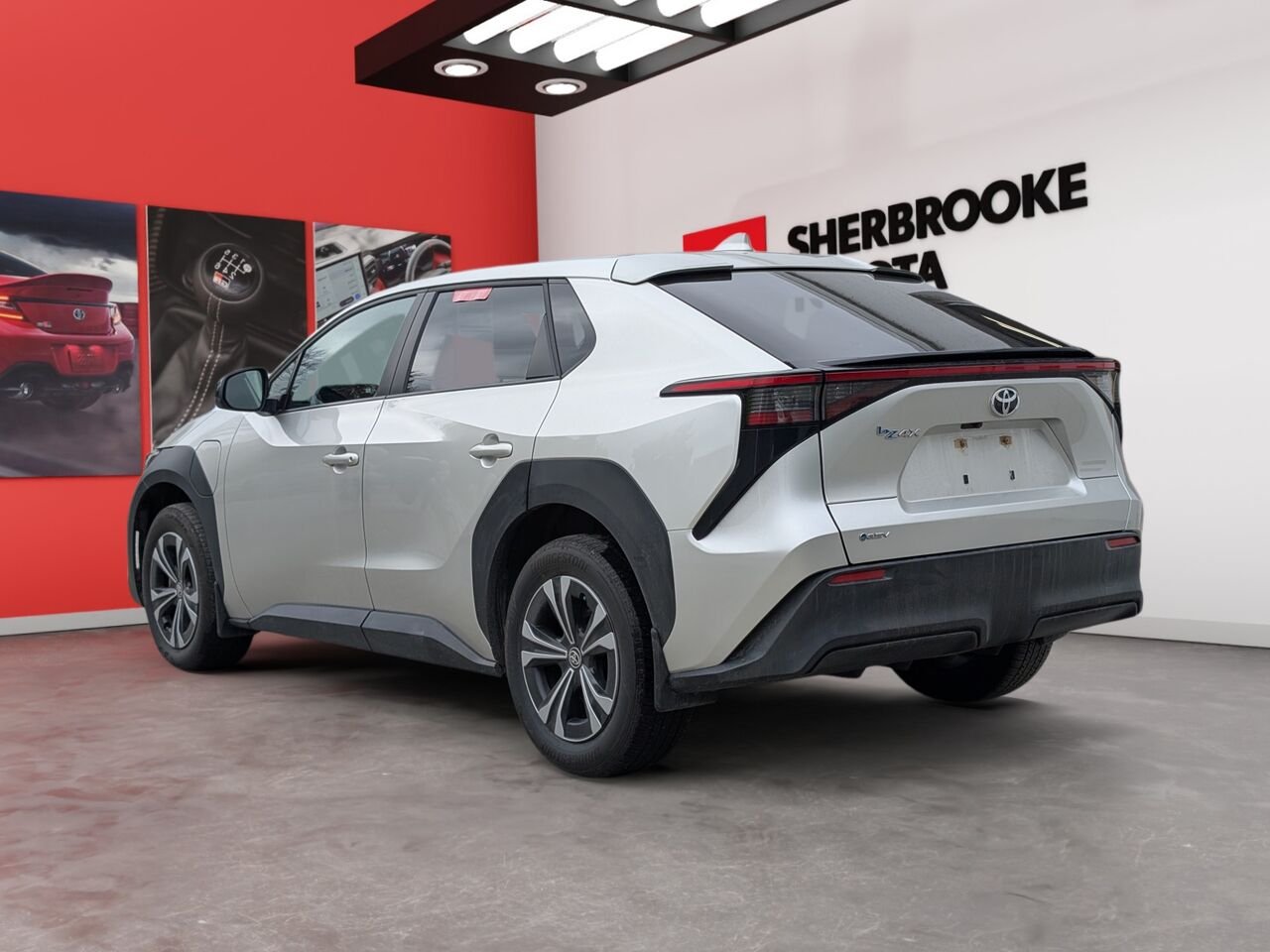 2024 Toyota bZ4X JTMAAAAA9RA037750 Silver Sherbrooke - photo #4
