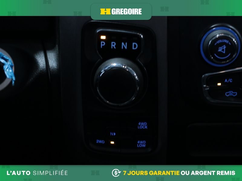 Ram 1500 820255A | Express 4x4 AUTO AC MAGS CAM RECULE BLUETOOTH 2021 Gris Laval - photo #19