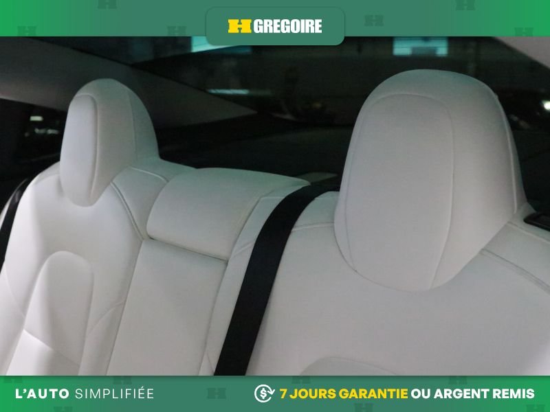 2020 Tesla Model 3 White Laval - photo #18