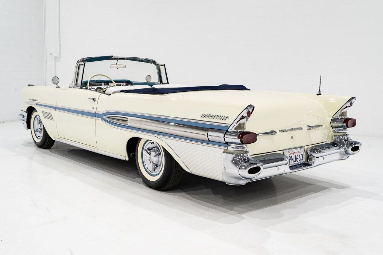 Pontiac Bonneville *PRICE IN USD* Fuel injected 347/315HP 1 of 630 produced 1957 Blanc Montréal - photo #23