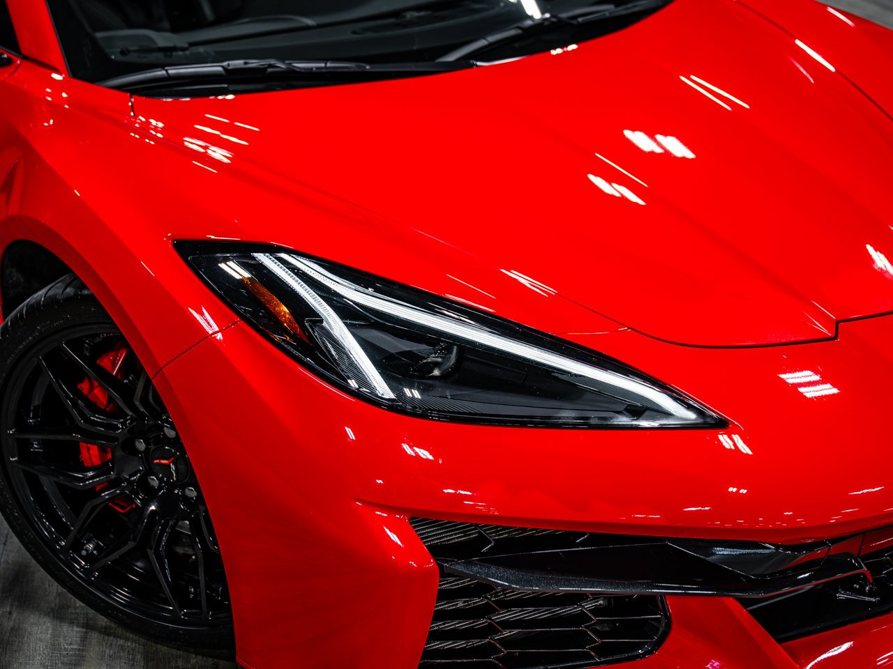 2025 Chevrolet Corvette 2dr Z06 Cpe w/1LZ Red Sherwood Park - photo #5