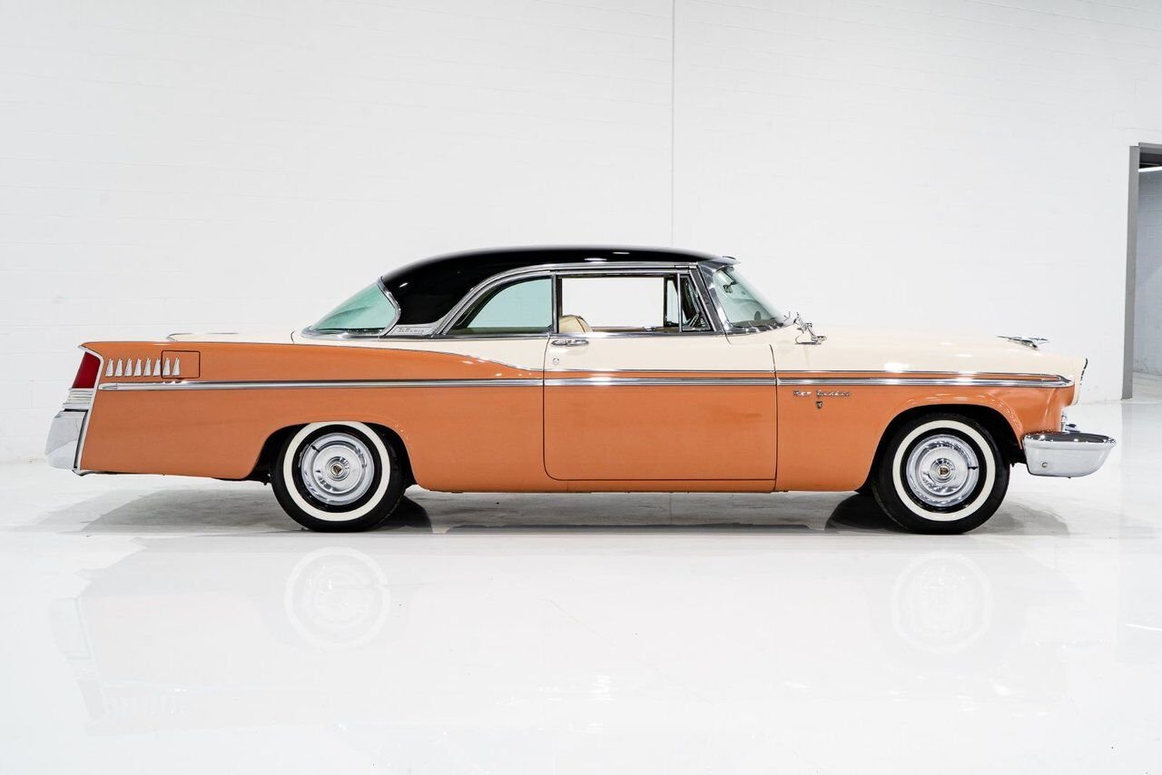 Chrysler New Yorker PRICE IN USD Fantastic driver with extensive documentation | PRICE IN USD 1956 Beige Montréal - photo #29