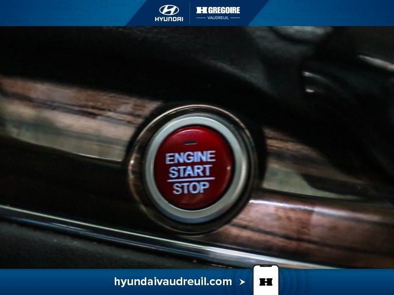 2015 Honda CRV Red Laval - photo #23