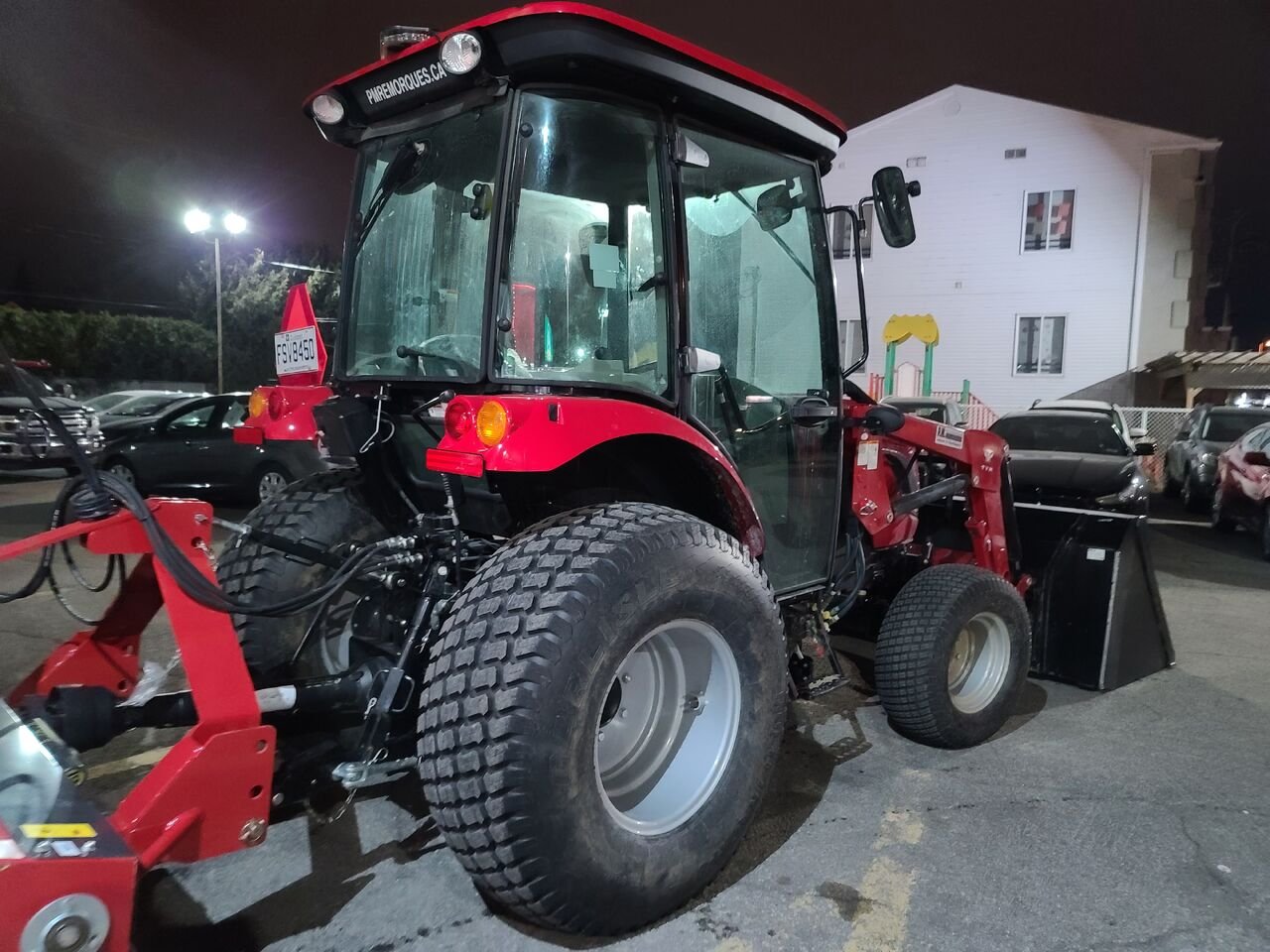 2023 TYM T574H Red  - photo #5