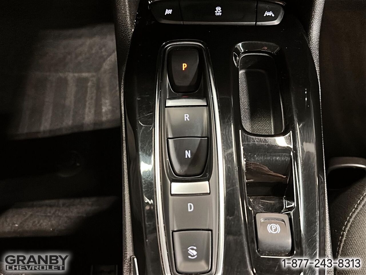 2023 Chevrolet Bolt EUV LT | 27-0120A Grey Granby - photo #18