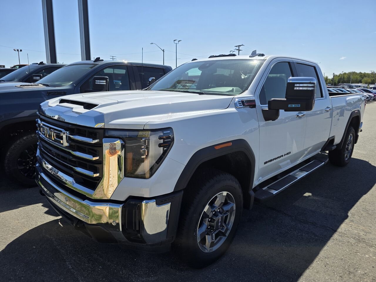 2026 GMC Sierra 2500HD SLT Glacier White Tricoat Rouyn-Noranda - photo #0