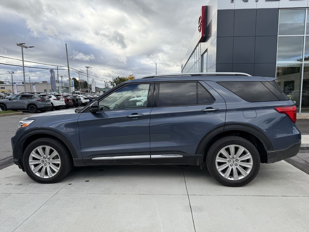 Ford Explorer 4 roues motrices - Limited 2021 Bleu Châteauguay - photo #15