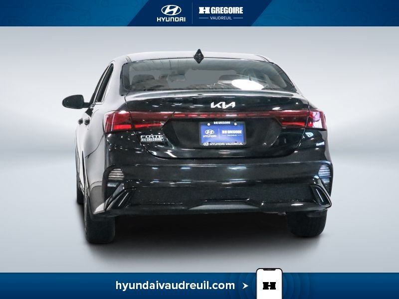 2023 Kia Forte Black Saint-Eustache - photo #8