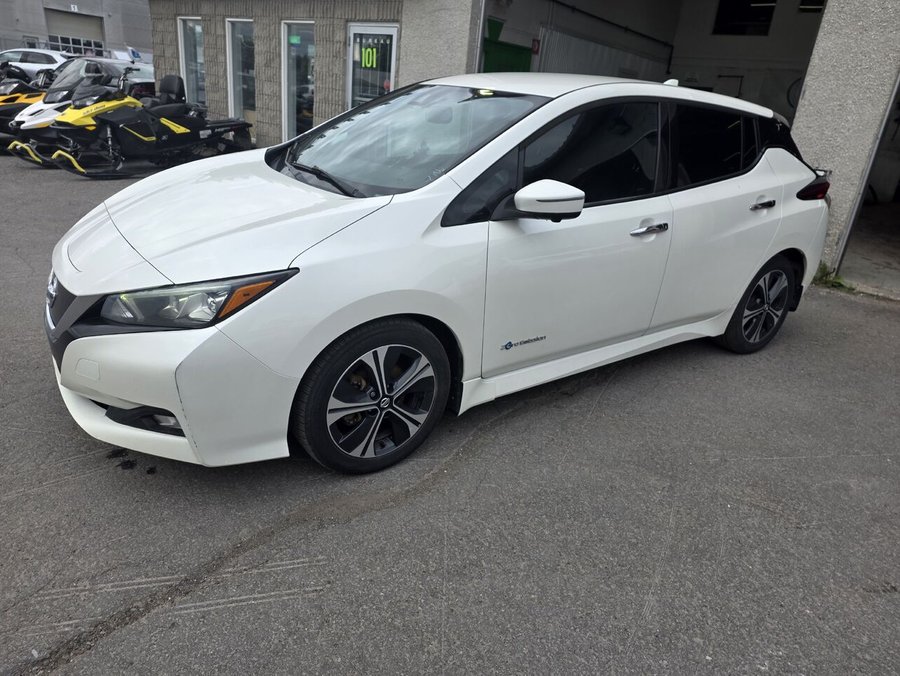 2018 Nissan LEAF 2018 White