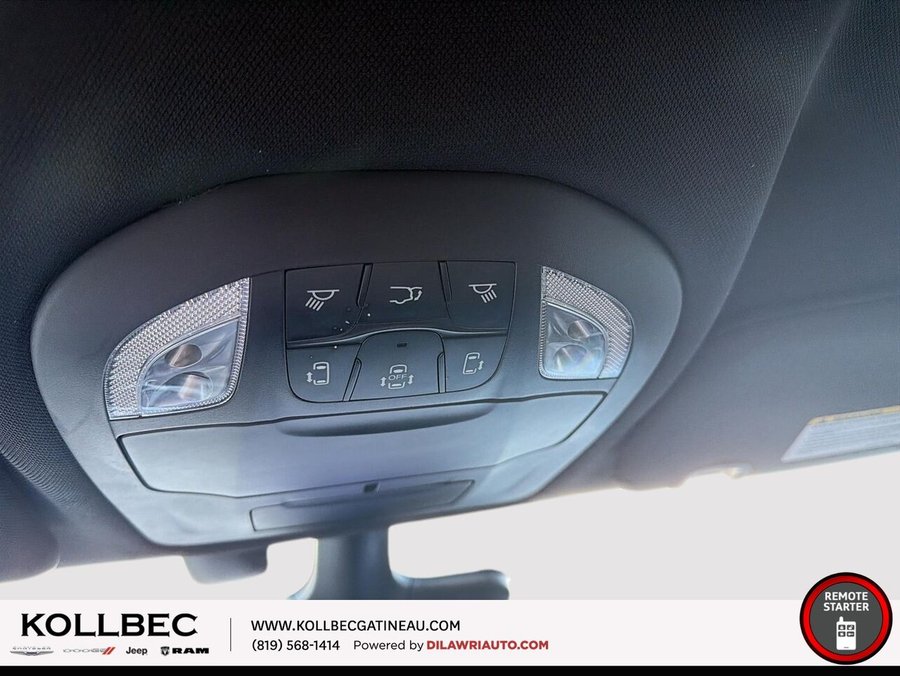 2022 CHRYSLER PACIFICA Touring AWD Grey