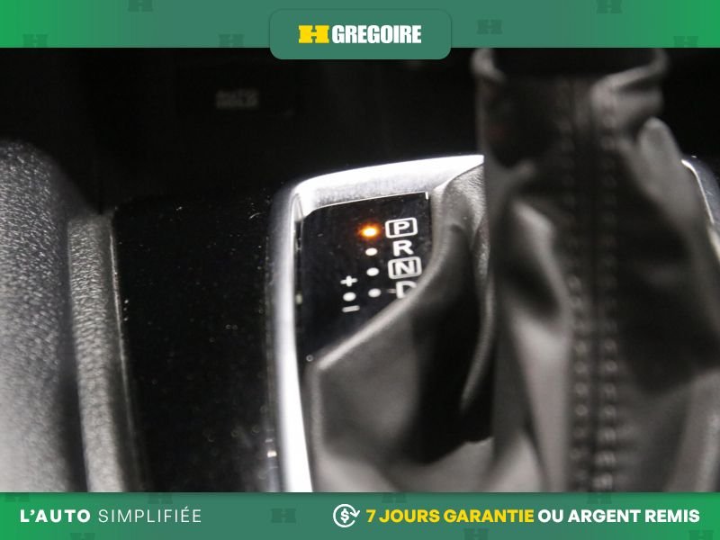 Nissan Qashqai 823401 | SV AWD AUTO A/C TOIT MAGS CAM RECUL BLEUTOOTH 2021 Orange Laval - photo #22