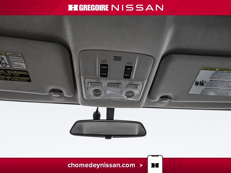Toyota Rav 4 2013 Blanc Laval - photo #22