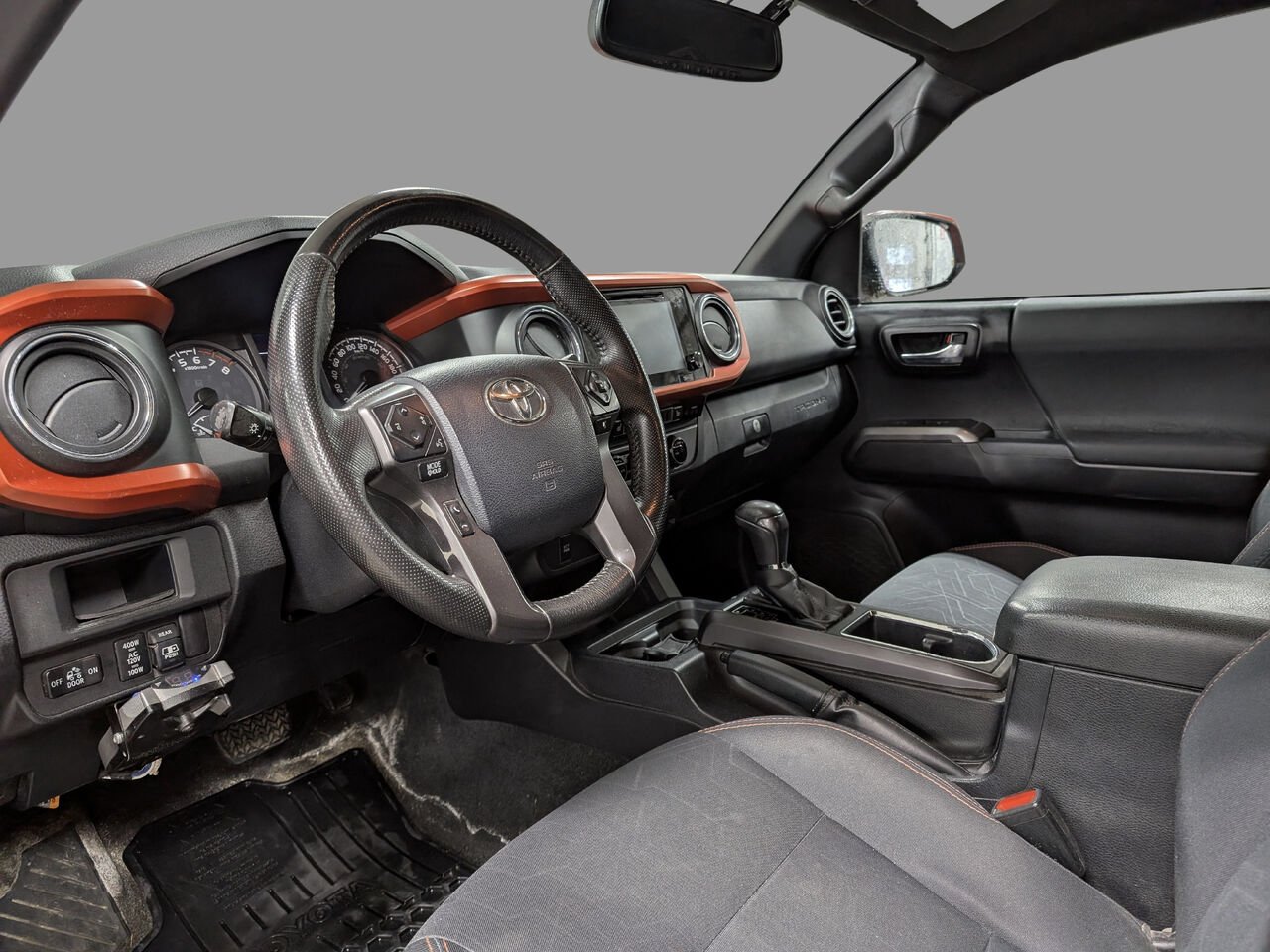 2017 Toyota Tacoma 5TFDZ5BN2HX018435 Inferno Sherbrooke - photo #7