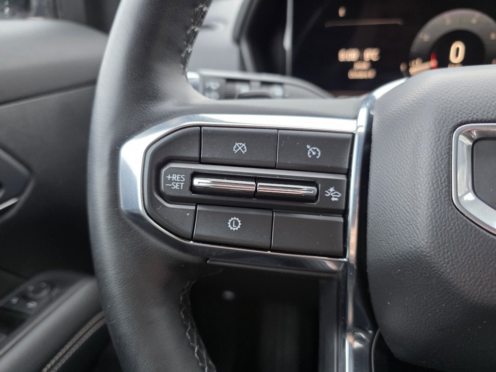 2025 GMC Terrain Elevation AWD White Mont-Laurier - photo #25