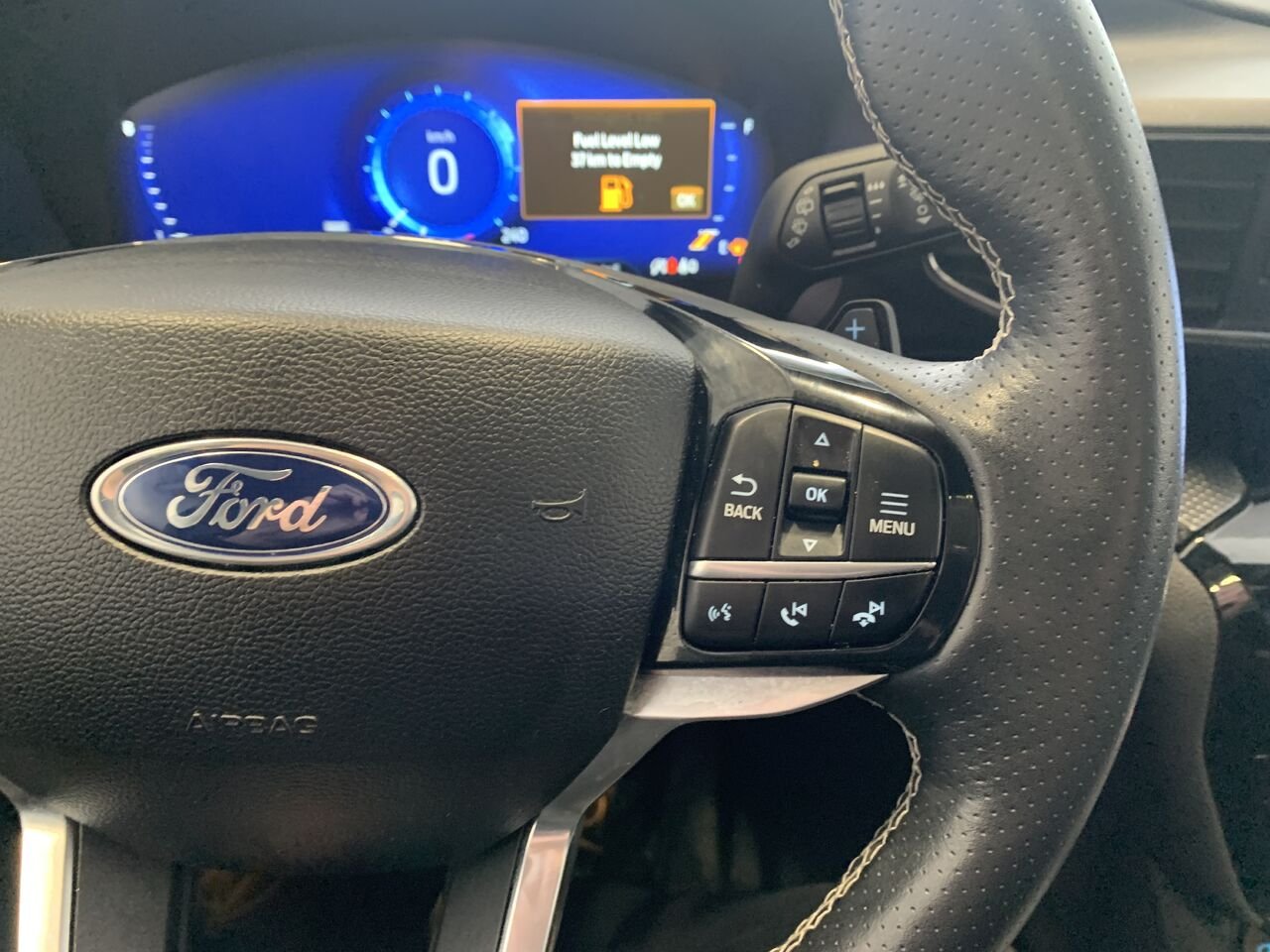2024 Ford Explorer ST EXPLORER ST 4WD Grey Châteauguay - photo #37