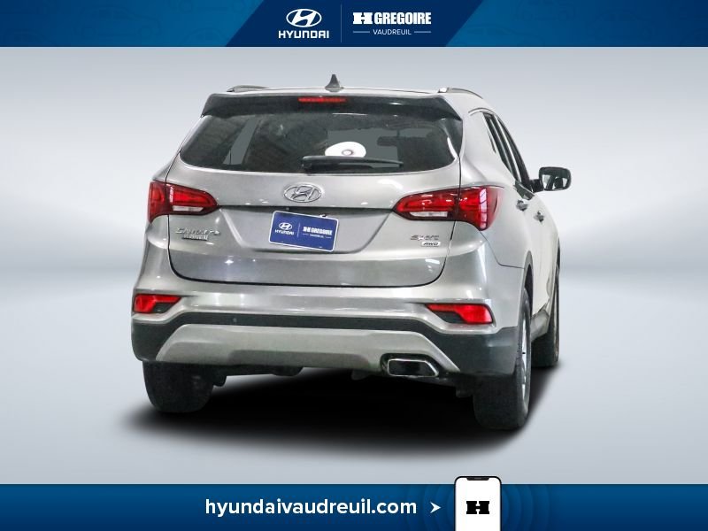2017 Hyundai Santa Fe Grey Laval - photo #10