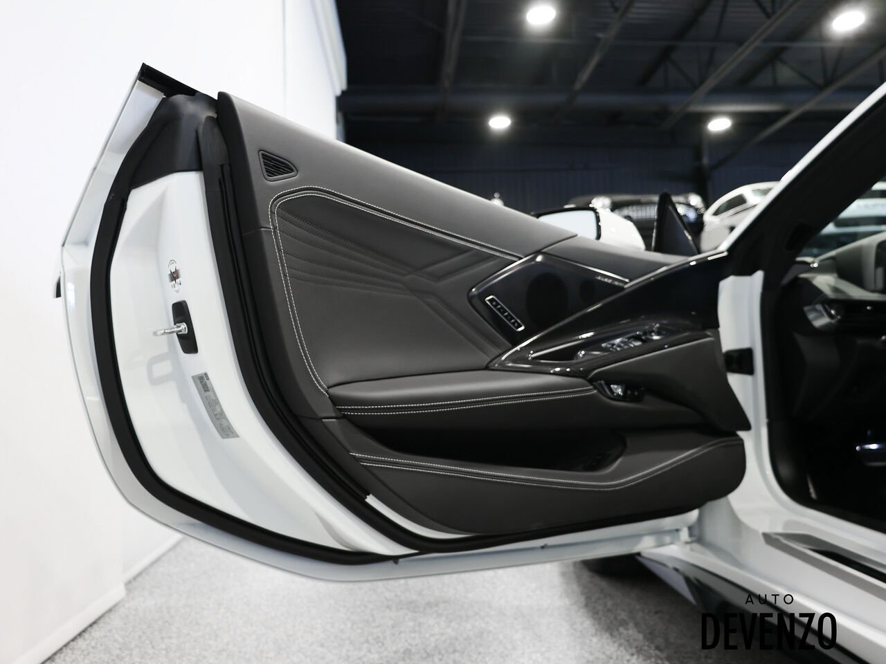 2024 Chevrolet Corvette White Saint-Eustache - photo #7