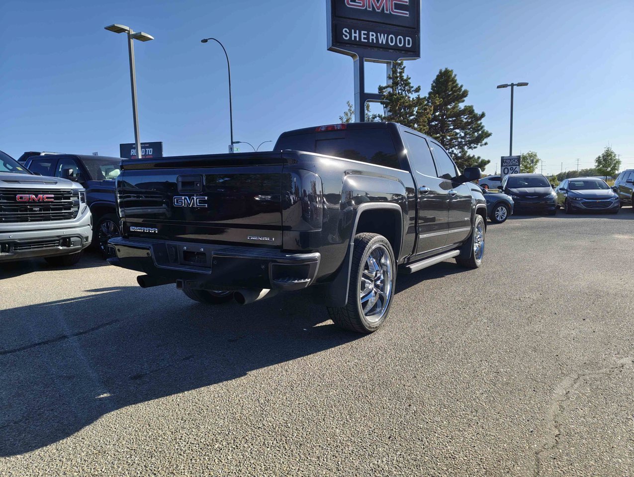 2017 GMC Sierra 1500 4WD Crew Cab 143.5 Denali Black Sherwood Park - photo #5